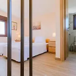 Hill Deluxe Maison & Suite, Sea View,