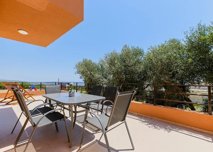 Apartament Hill Deluxe Maison & Suite, Sea View,