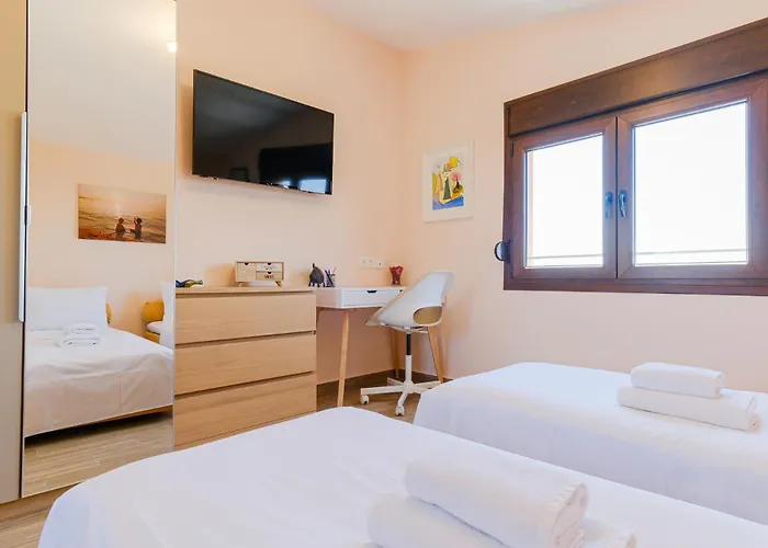 Hill Deluxe Maison & Suite, Sea View,