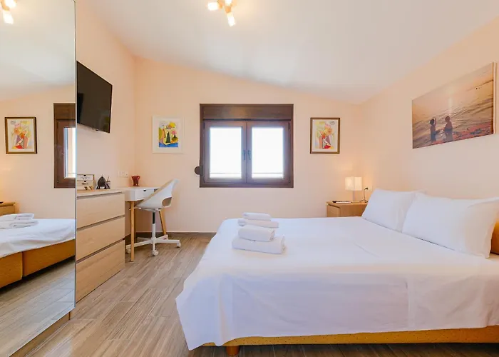 Hill Deluxe Maison & Suite, Sea View, Apartament