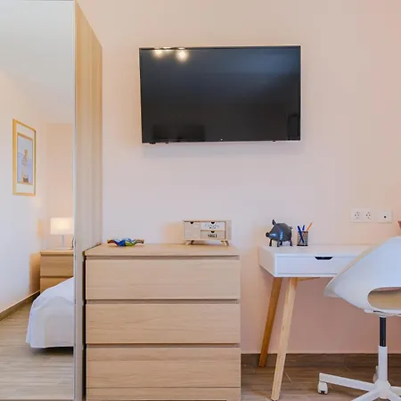 Hill Deluxe Maison & Suite, Sea View, Νικήτη