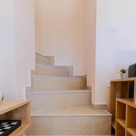 Διαμέρισμα Hill Deluxe Maison & Suite, Sea View, Νικήτη