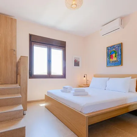Hill Deluxe Maison & Suite, Sea View, Νικήτη