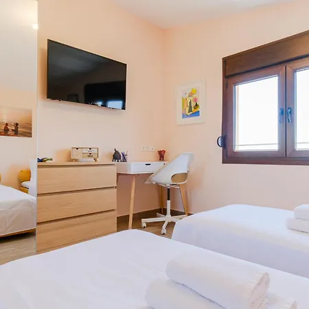 Hill Deluxe Maison & Suite, Sea View,