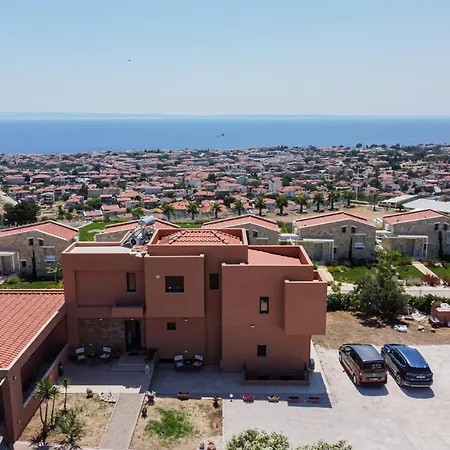 Hill Deluxe Maison & Suite, Sea View, شقة نيكيتي