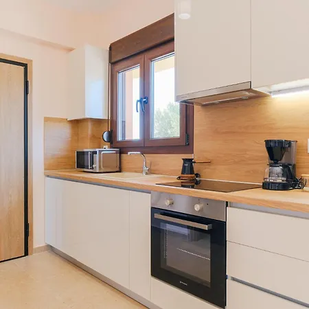 Hill Deluxe Maison & Suite, Sea View, Apartment *